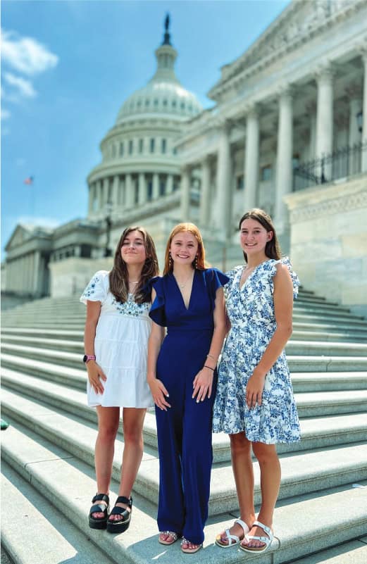 Youth Tourists pose in front of the US capital